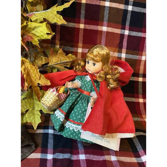 Beautiful Madame Alexander Little Red Riding Hood #140463 Tags, no box. 8" 90s - Picture 1 of 4